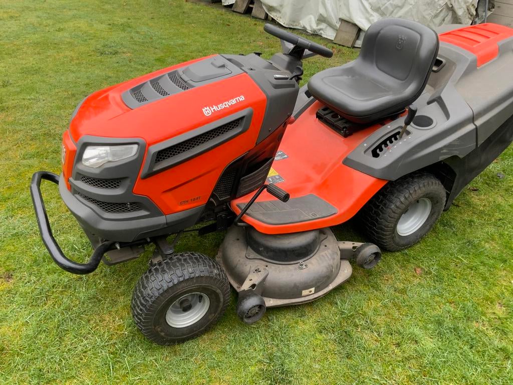 Husqvarna zitmaaier 378 uren, Ophalen, Zo goed als nieuw