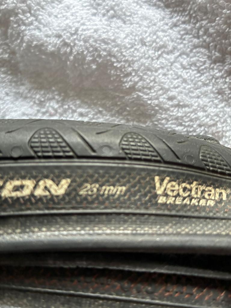 Coninental wegband Grand Prix 4 season 23 mm, Overige typen, Racefiets, Ophalen of Verzenden, Zo goed als nieuw