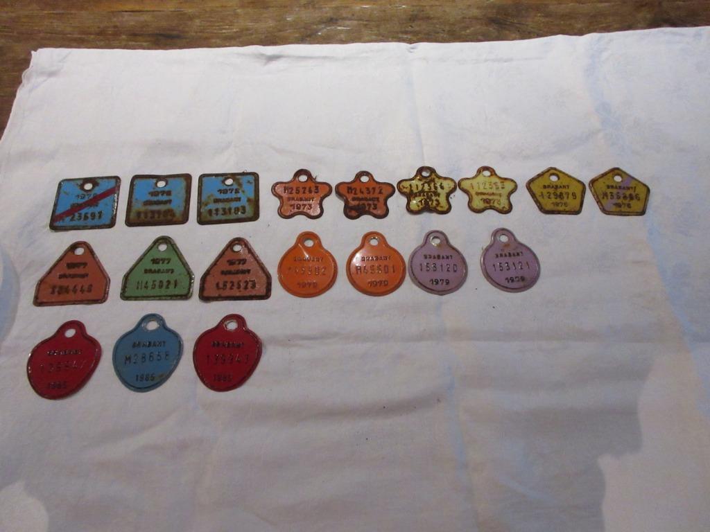 Oude fietsplaten in ijzer oude nummerplaten vintage, Ophalen