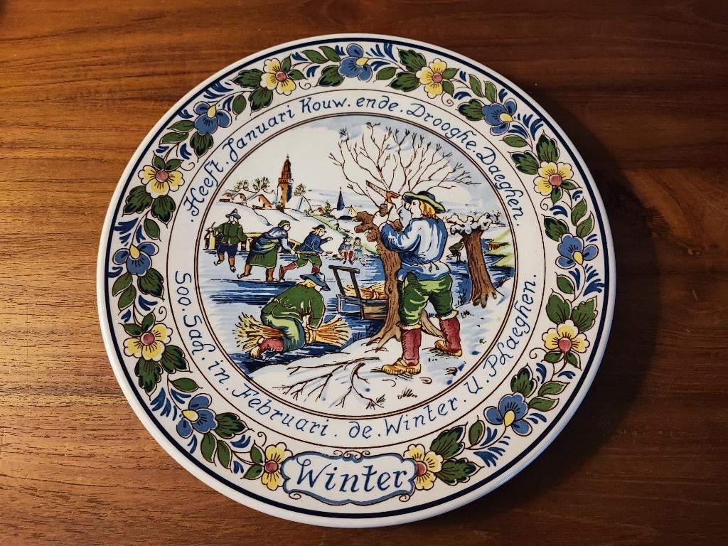 Koninklijke goedewaagen Kleurendelft wandbord winter, Ophalen of Verzenden