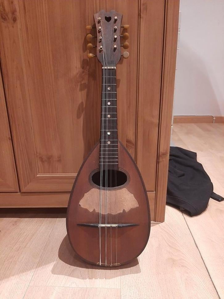 Neopolitan mandolin 1900's, Ophalen, Gebruikt