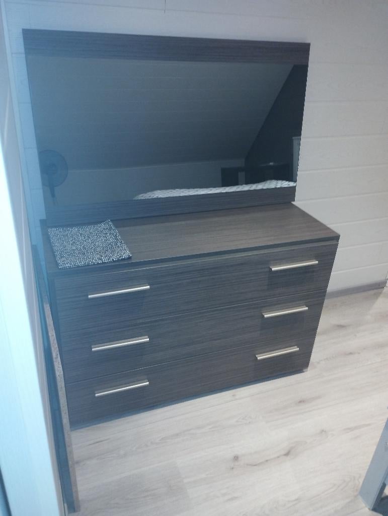 Commode met spiegel, Enlèvement ou Envoi, Comme neuf