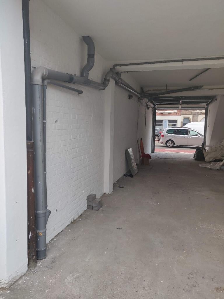 Magazijn te huur, Zakelijke goederen, Huur