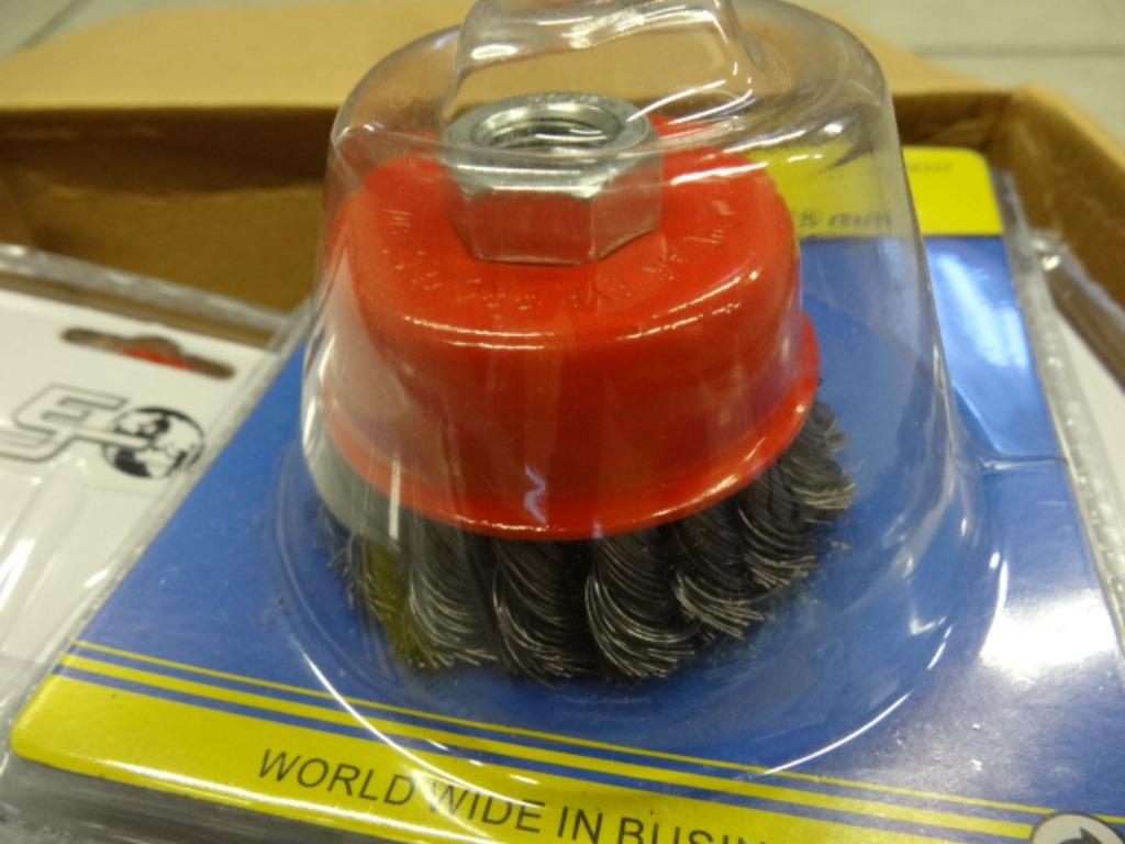 Brosse metal pour disqueuse, Ophalen of Verzenden, Nieuw, 700 tot 1000 watt, Haakse handslijpmachine