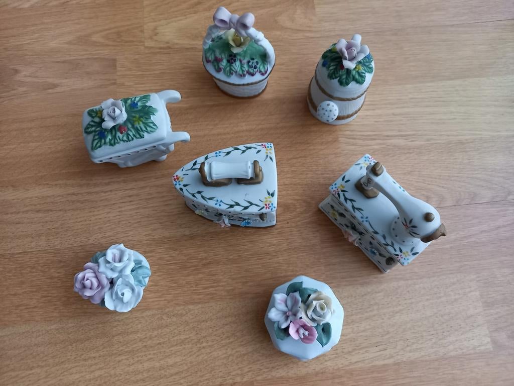 JA, ZE ZIJN SCHATTIG DEZE MINIATUURTJES, Ophalen of Verzenden