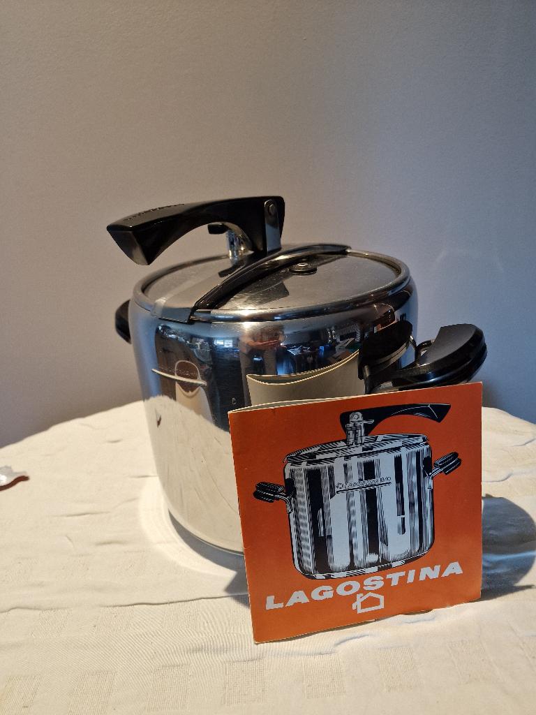 Lagostina snelkookpan, Huis en Inrichting, Keuken | Potten en Pannen, Ophalen of Verzenden, Gebruikt