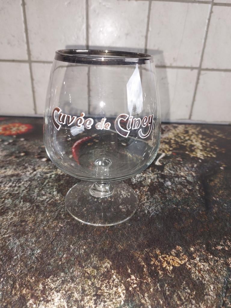 Verre à bière Cuvée de Ciney, Collections, Enlèvement ou Envoi, Comme neuf, Verre à bière