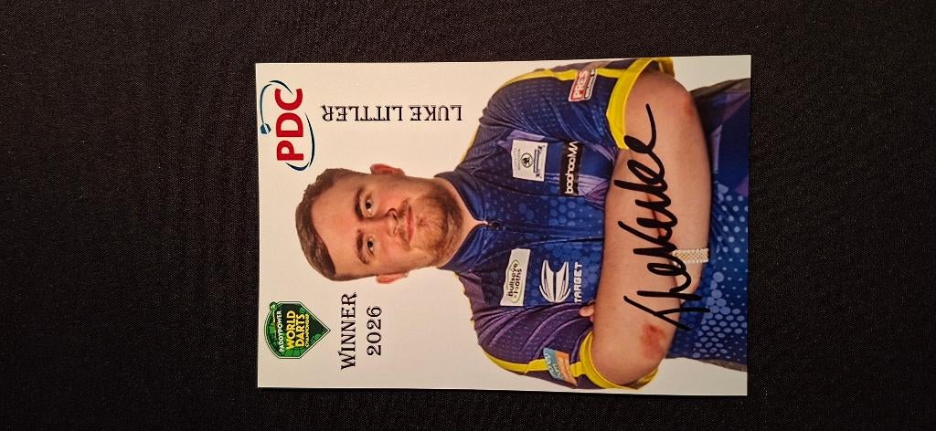 Foto Luke Littler met handtekening (print) #5 Darts, Sport en Fitness, Darts, Verzenden, Nieuw, Overige typen