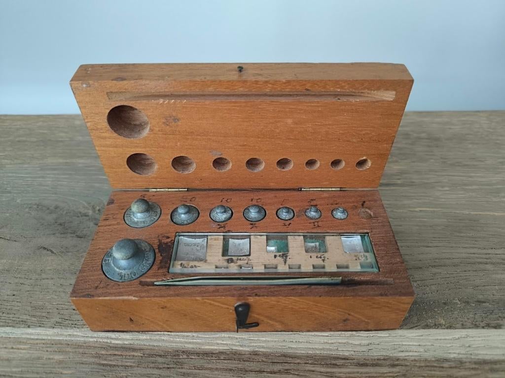 antieke gewichten-set weegschaal, Ophalen of Verzenden