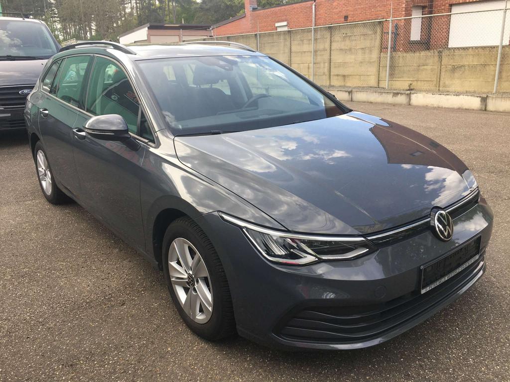 Volkswagen Golf Variant Life 1.5 eTSI 130 PK AUTOMAAT BENZIN, Auto's, Automaat, Gebruikt, Euro 6, 4 cilinders