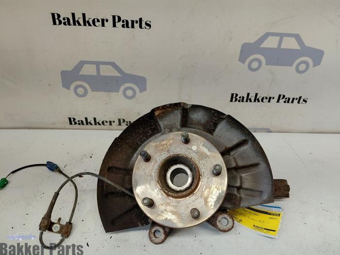 Fusee links-voor van een Suzuki Grand Vitara, Gebruikt, -, -, -