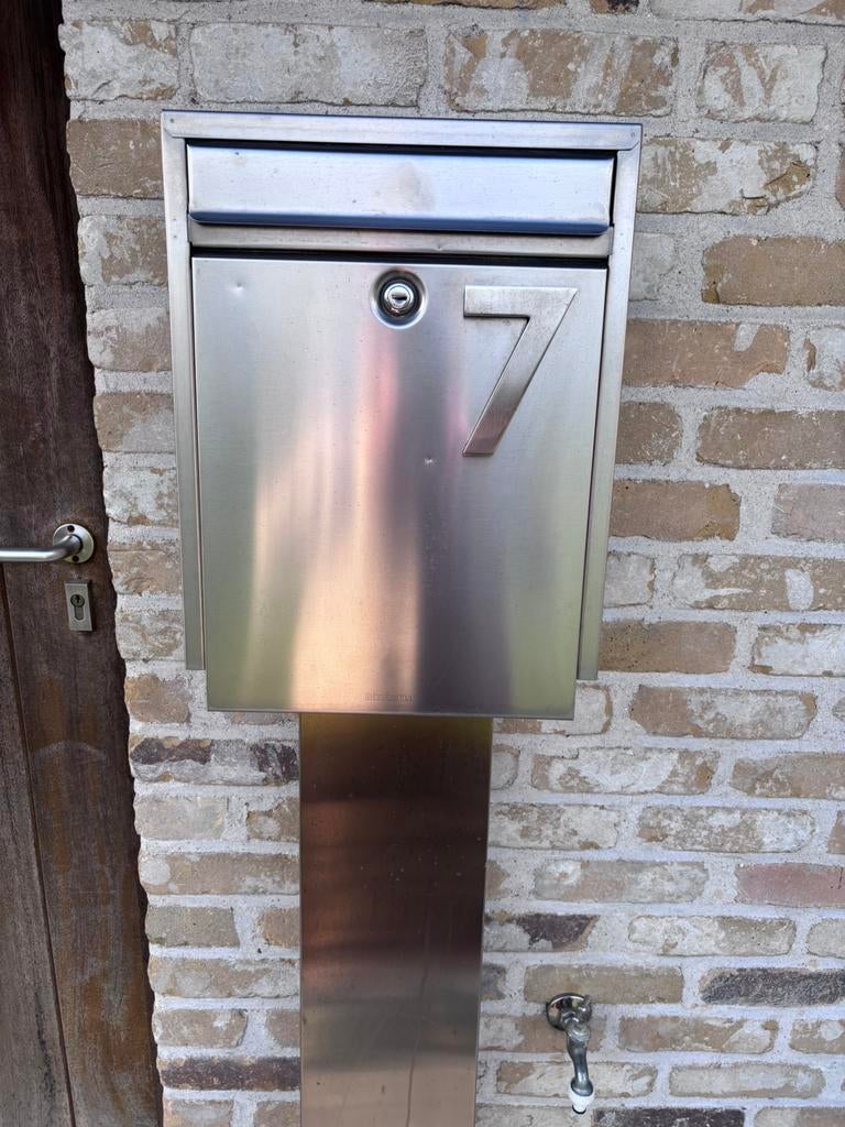 RVS brievenbus met paal, Ophalen, Zo goed als nieuw, Inox