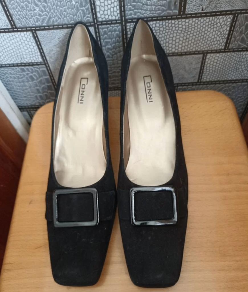 Damesschoenen, Kleding | Dames, Schoenen, Ophalen of Verzenden, Gedragen, Overige typen