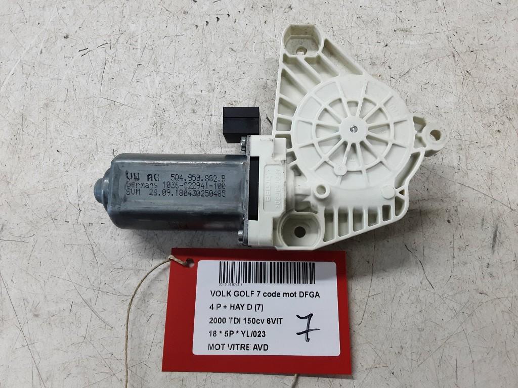 MOTEUR LEVE VITRE ELECTRIQUE AVANT DROIT Golf VII (AUA), Volkswagen, Mevr. I. Hauben, Utilisé, Droite