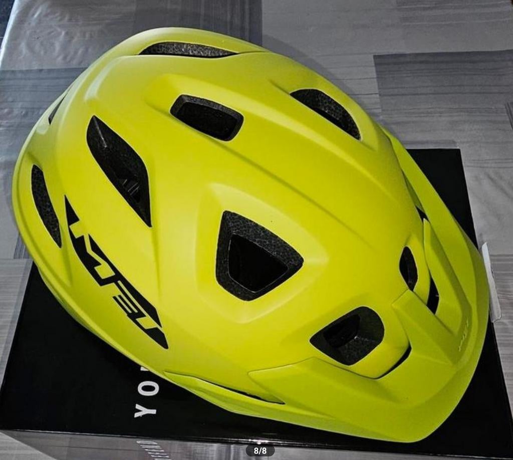 Casque de vélo Mett Echo Fluo, tour de tête 52/57 cm, Vélos & Vélomoteurs, Accessoires vélo | Casques de vélo, Enlèvement ou Envoi