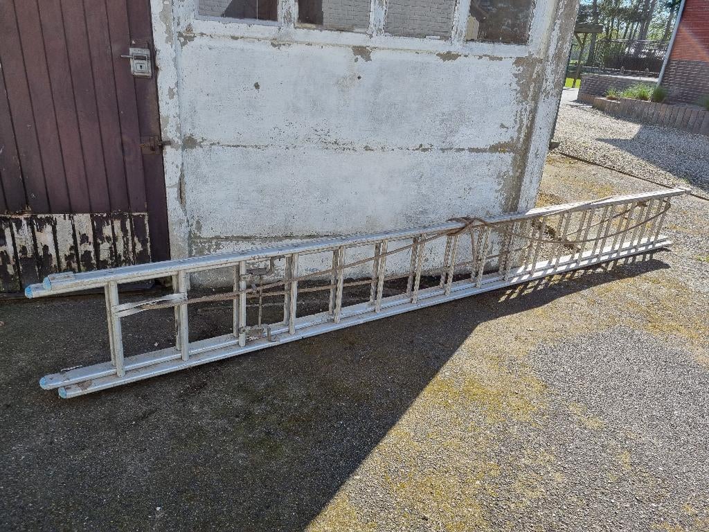 Ladder, Ophalen, Gebruikt, Ladder, Opvouwbaar of Inschuifbaar