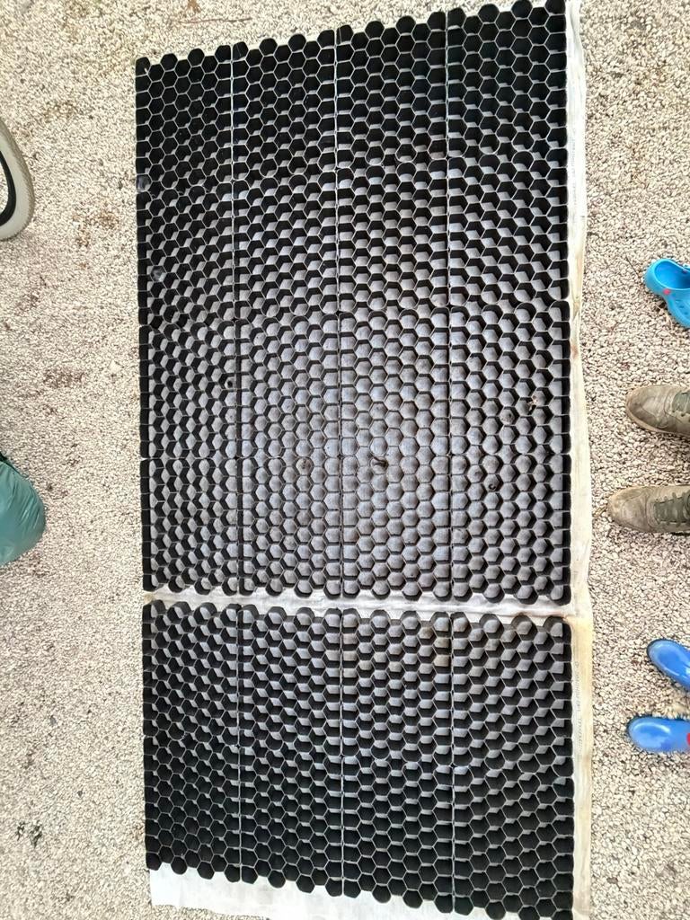 Grindmat, Ophalen, Zo goed als nieuw