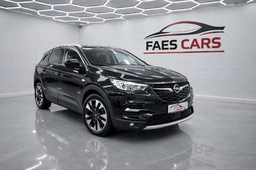 Opel Grandland x 1600 cc benzine, Auto's, Opel, 4 cilinders, Zwart, Leder, 5 zetels