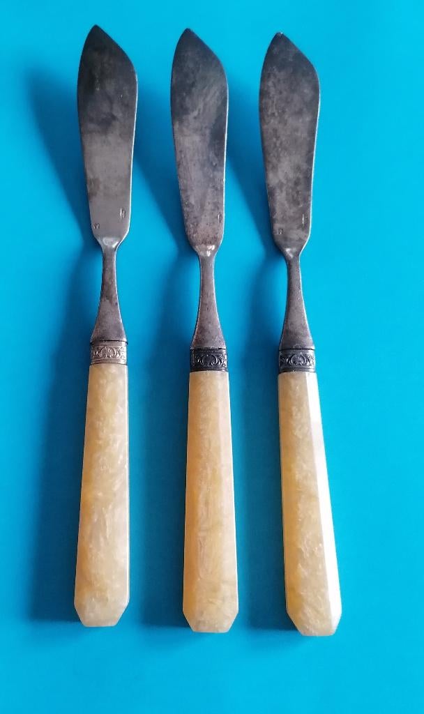 3 vismessen Fauchon Paris, Verzenden