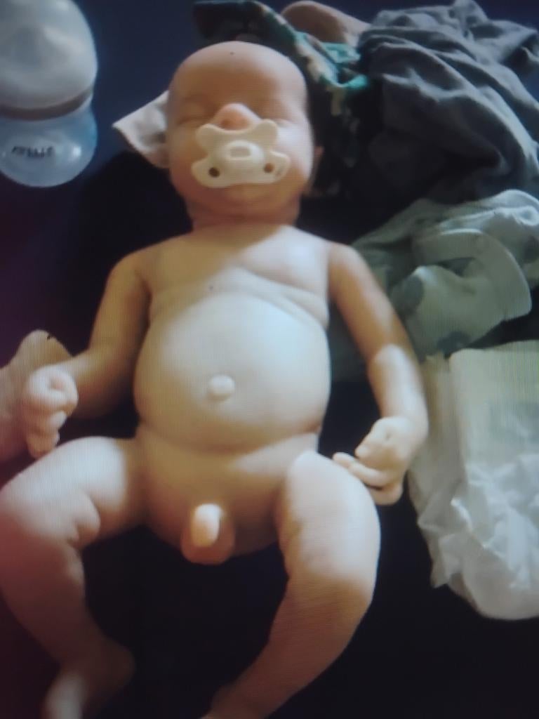 Full body siliconen reborn baby