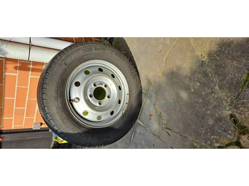 Banden Renault Master 225/65R16C, Ophalen, 16 inch, Banden en Velgen, Bestelwagen