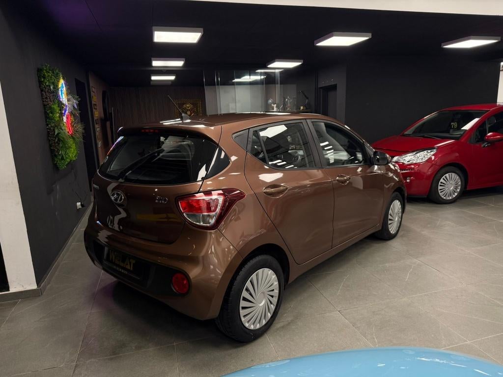 HYUNDAI i10 BENZINE 2018/EURO6/TOP STAAT, Auto's, Hyundai, Bluetooth, Bruin, Bedrijf, I10