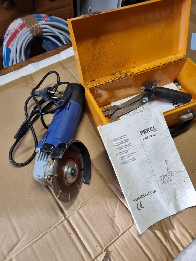 Meuleuse d’angle électrique, Doe-het-zelf en Bouw, Gereedschap | Slijpmachines, Ophalen