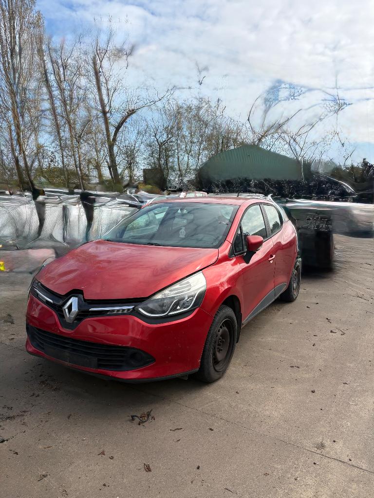 Te koop Renault Clio onderdelen, Ophalen of Verzenden, Renault