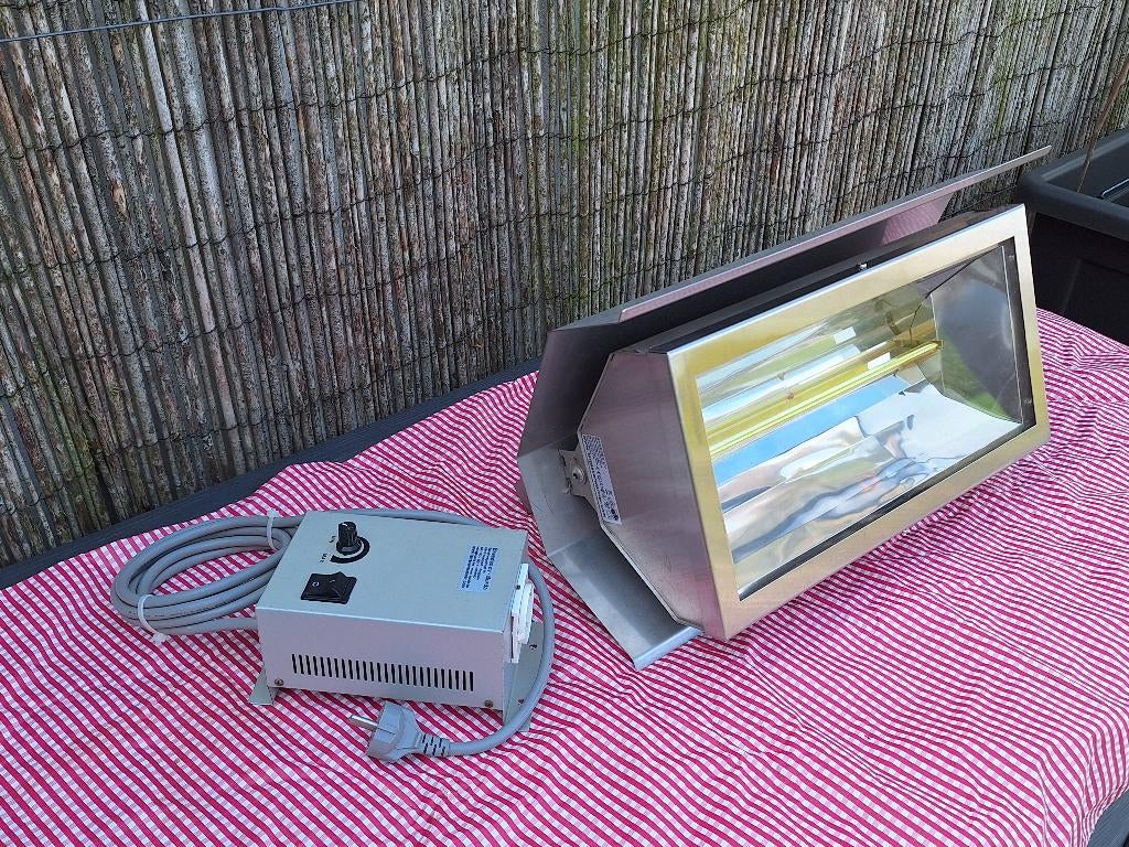 Terrasverwarmer infrarood met dimmer, Gebruikt, Waterbestendig, Wand, Ophalen