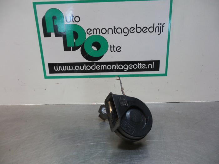 Klaxon d'un Volkswagen Golf (Golf 04-), Volkswagen, -, Utilisé, -