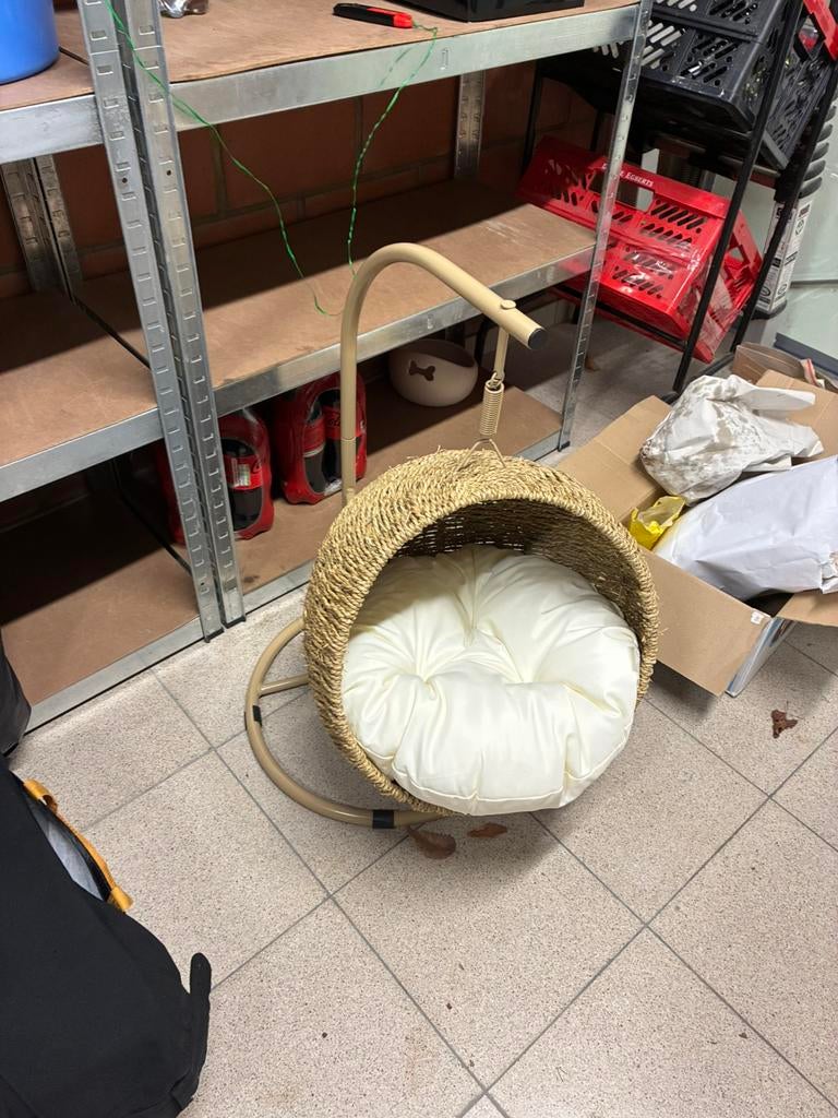 Rieten hangbol voor katten of kleine hond, Dieren en Toebehoren, Kattenmanden, Ophalen, Nieuw