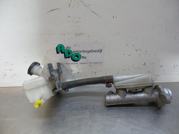 Cylindre de frein principal d'un Nissan NV200, -, 3 mois de garantie, Utilisé, -