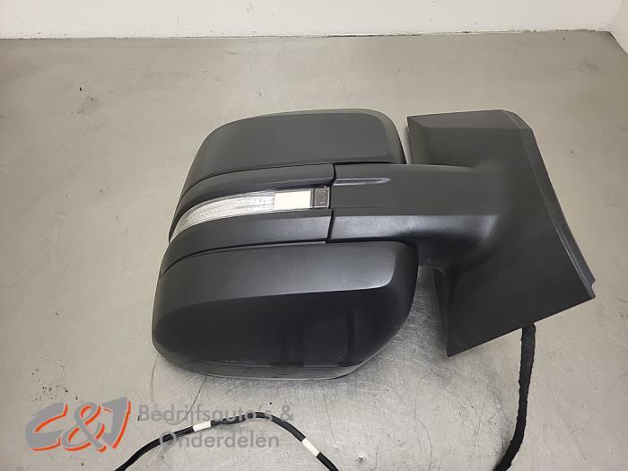 Buitenspiegel rechts van een Volkswagen Crafter, Gebruikt, -, Volkswagen, -