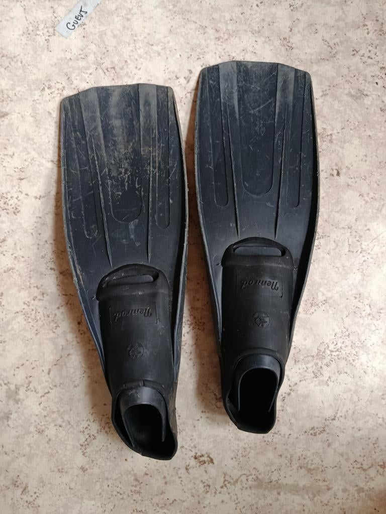 Matériel de plongée