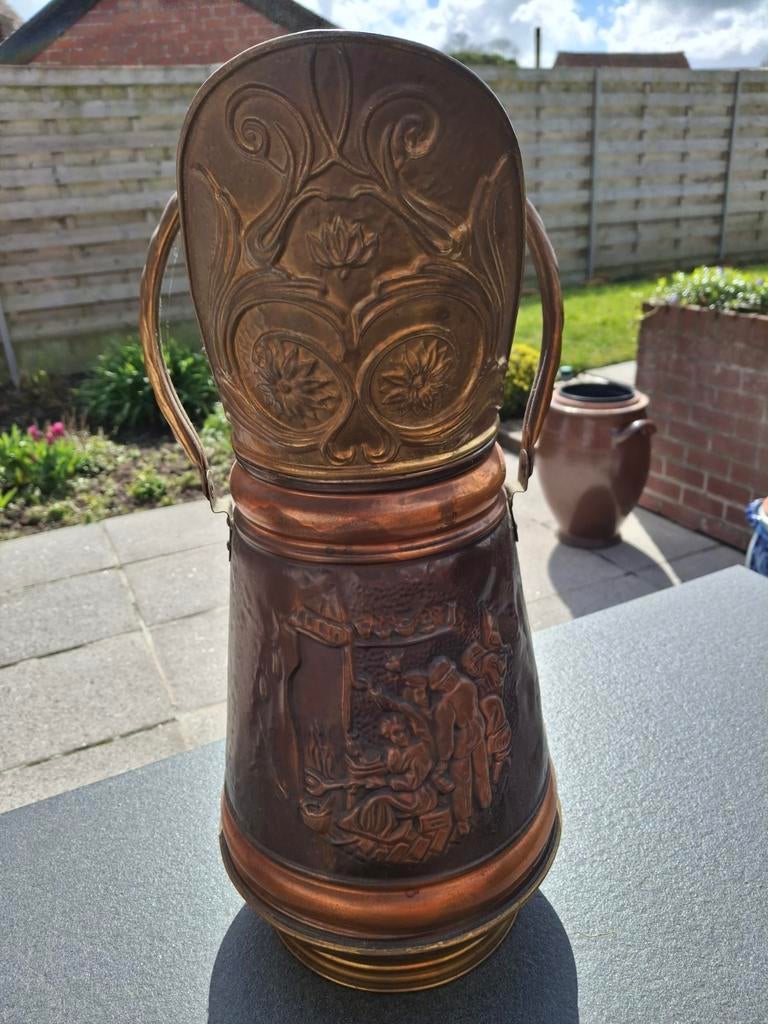 Kan gebruikt worden als Paraplubak of Pelletkit ., Ophalen