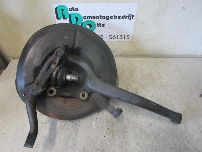 Joint avant droit d'un Mercedes 260SE-600SEL, 3 mois de garantie, Utilisé, -, -