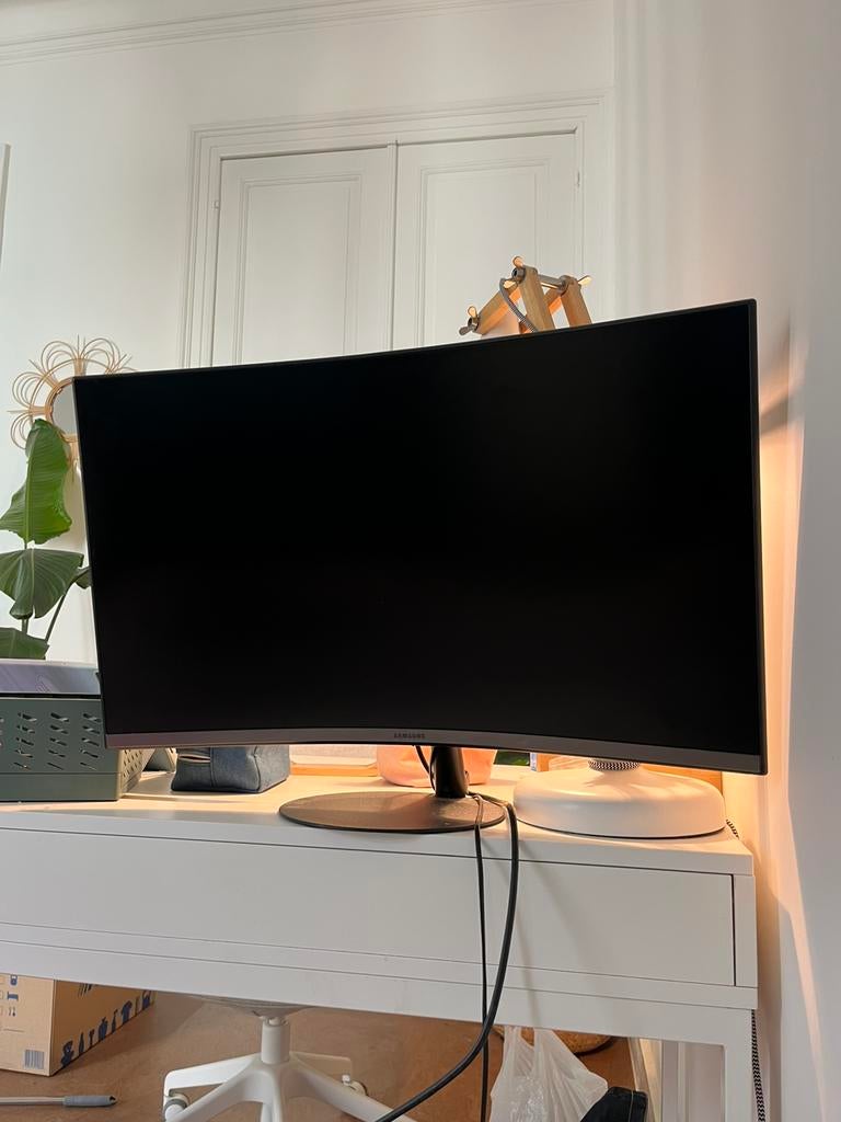 Ecran incurvé full HD 27’’, 60 à 80 cm, LCD, Comme neuf, Samsung