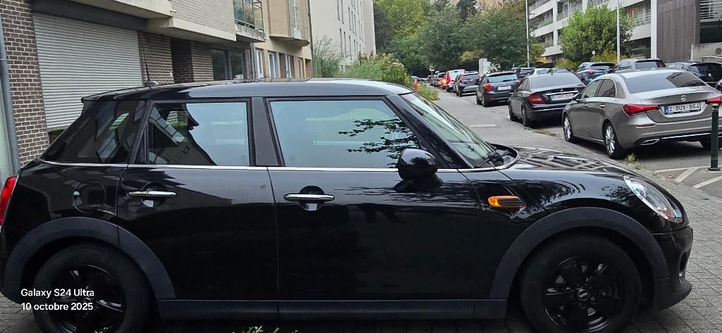 MINI COOPER 1.5 DIESEL 1ER MAIN AIRCO EURO 6B, Auto's, Mini, Stof, Euro 6, 4 cilinders, USB