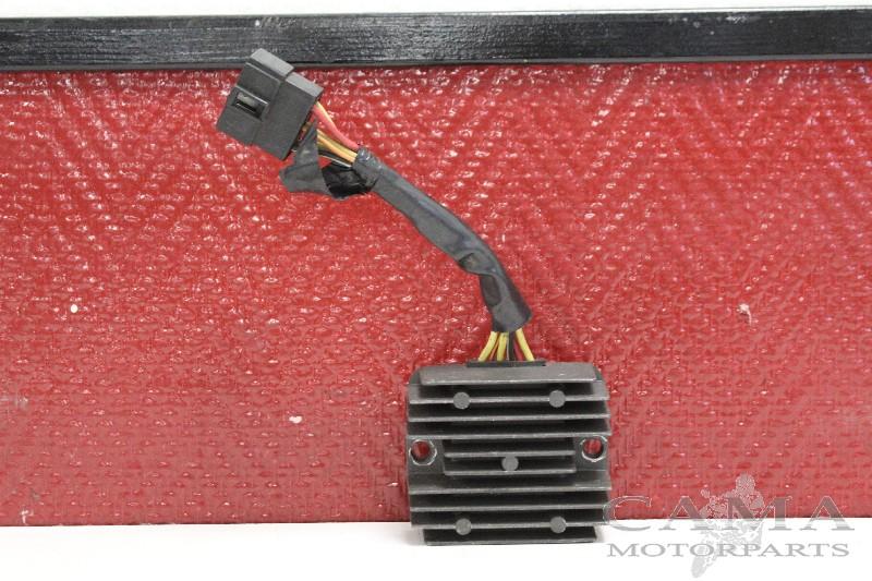 SPANNINGSREGELAAR Suzuki DR 650 (01-1970/-) (SH535A-12), Motoren, Dhr. S. di Majo, Gebruikt, Info@cama-motorparts.nl, P.J. Troelstraweg 8 8
3144 CX  MAASSLUIS, NL