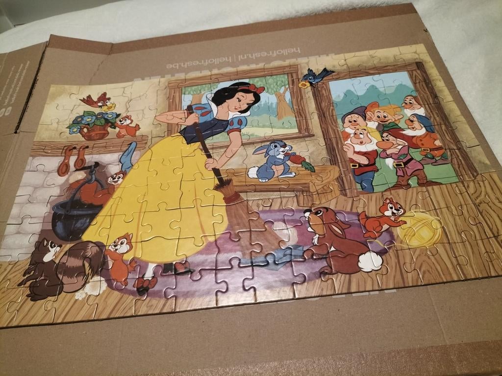 Vintage disney puzzel sneeuwwitje en de zeven dwergen, Kinderen en Baby's, Ophalen, Meer dan 50 stukjes, Zo goed als nieuw