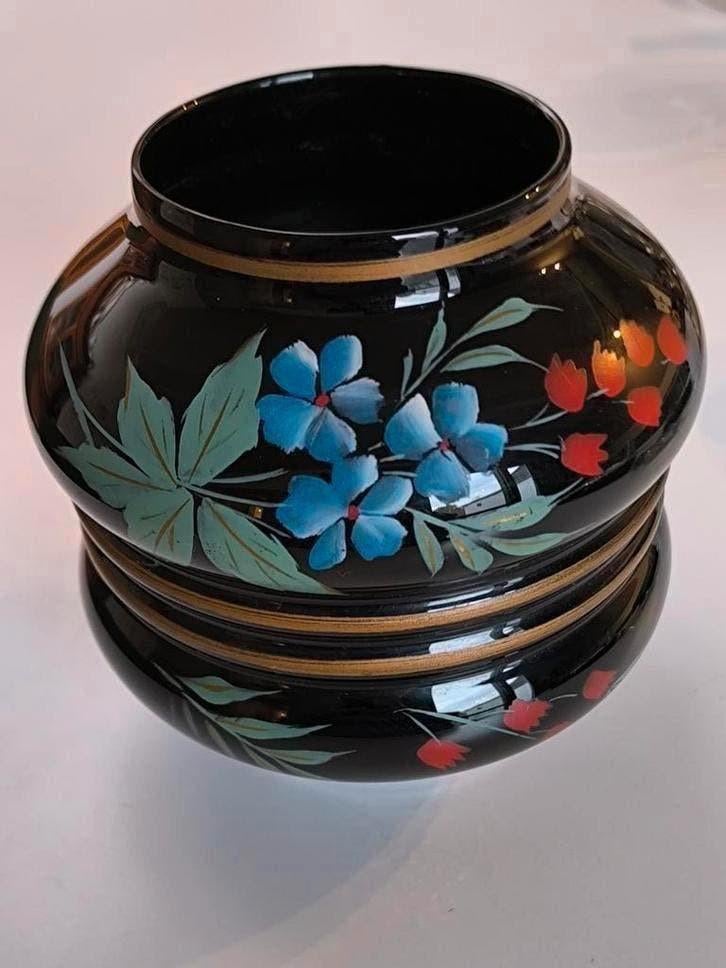 Bolvormige vaas, Verreries Edmond Paul, Enlèvement ou Envoi