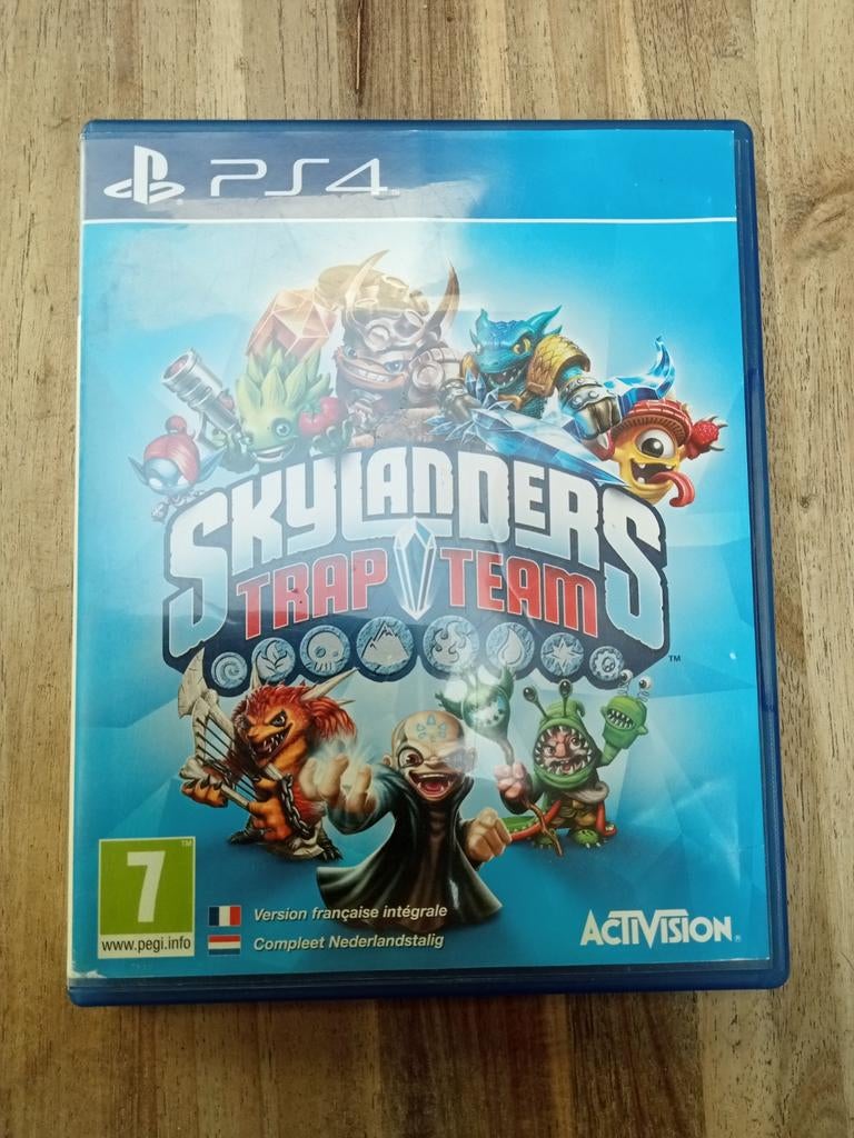 Skylanders trap team PS4, Games en Spelcomputers, Games | Sony PlayStation 4, Online, 2 spelers, Ophalen of Verzenden, Zo goed als nieuw