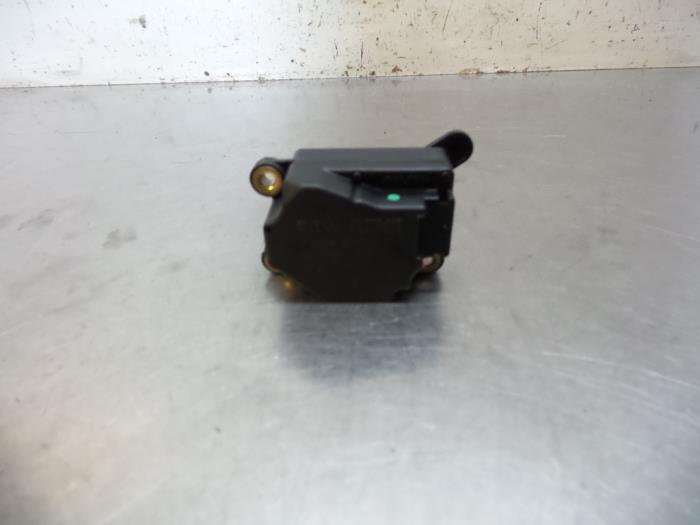 Clapet chauffage moteur d'un Volvo S60, Autos : Pièces & Accessoires, Moteurs & Accessoires, -, -, -, Enlèvement ou Envoi