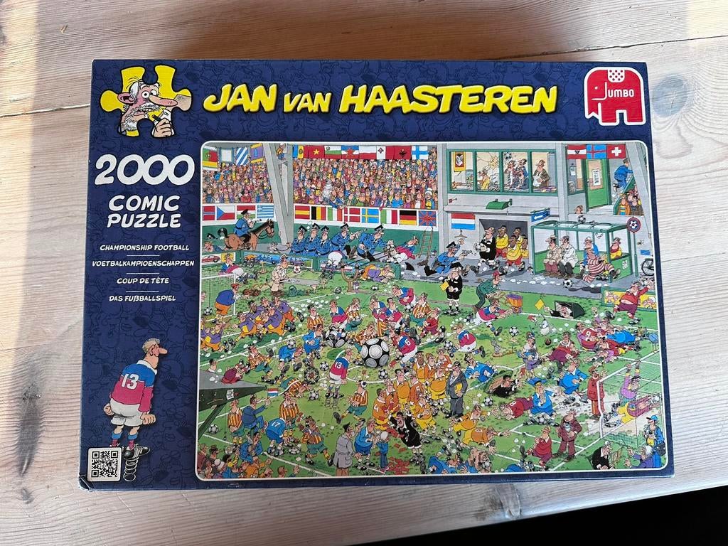 Puzzel Jan Van Haasteren 2000stuks JVH, Hobby en Vrije tijd, Ophalen, Zo goed als nieuw