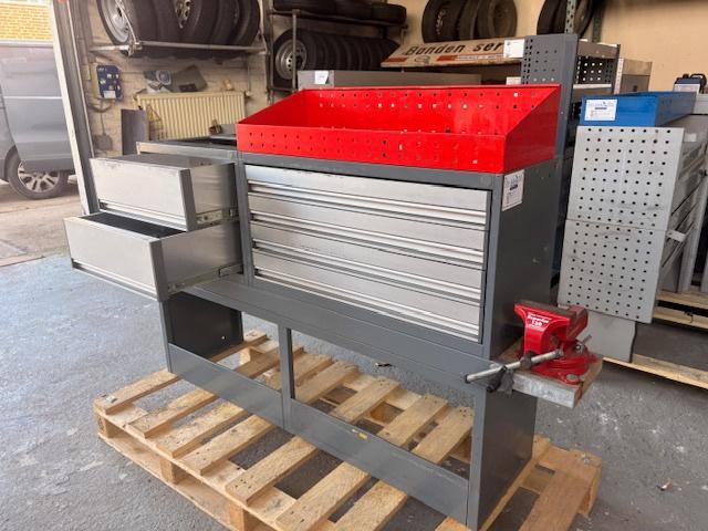 Würth (2540) L160 B38 H111 €499, Auto diversen, Auto-accessoires, Ophalen, Zo goed als nieuw