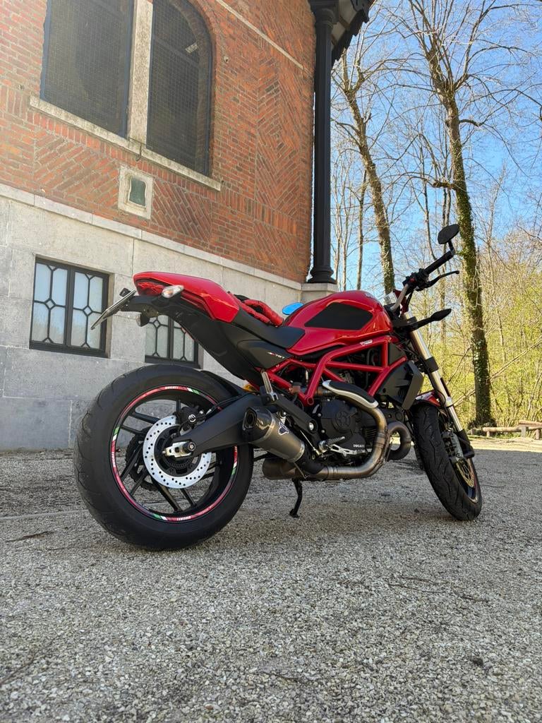 Ducati 797+ (état strictement neuf !), Motos, Particulier