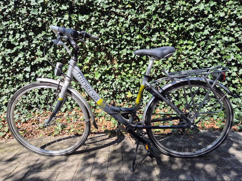 Meisjesfiets, Vélos & Vélomoteurs, Vitesses, 26 pouces ou plus, Minerva, Enlèvement