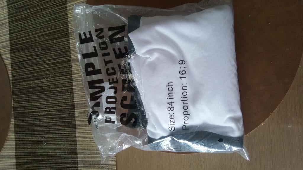 Projectiedoek, Ophalen