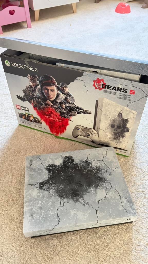 Xbox One X Gears 5 Limited Edition+Elite Series 2 Controller, Games en Spelcomputers, Ophalen
