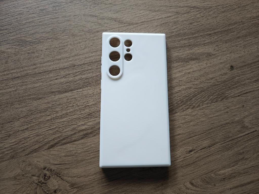 Coque Samsung S24 Ultra, Enlèvement